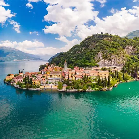 Апартаменты Lecco Holiday Apartment