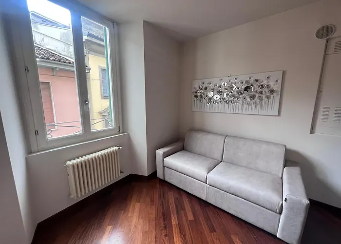 Lecco Holiday Apartment Lägenhet *