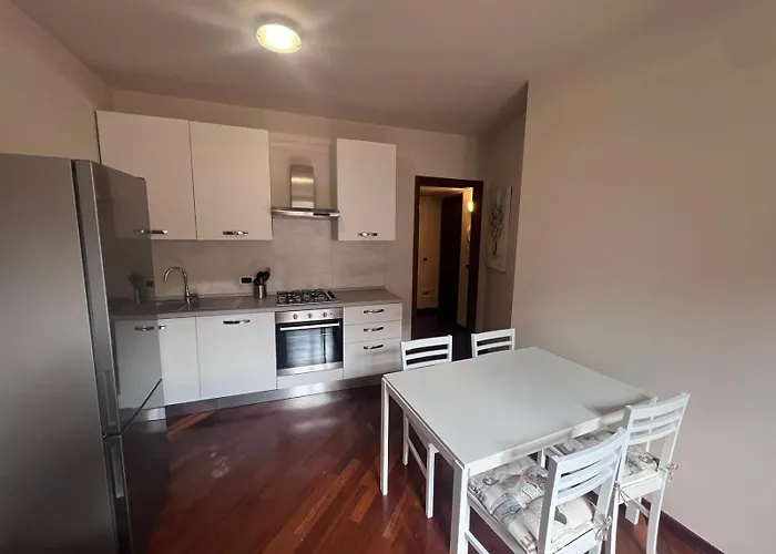 Lecco Holiday Apartment Lecco