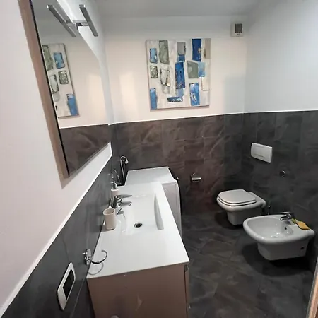 Lecco Holiday Apartment Апартаменты Лекко