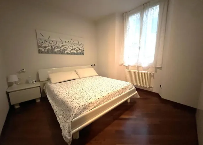 Lecco Holiday Apartment * Lecco