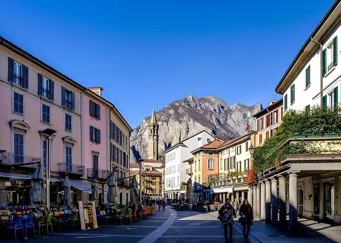 Lecco Holiday Apartment Lecco
